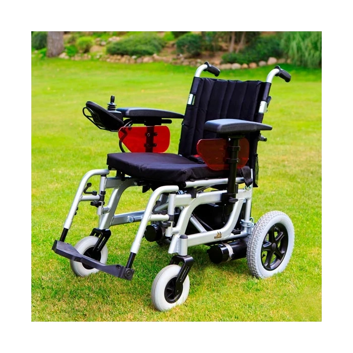 Sedia a rotelle elettrica