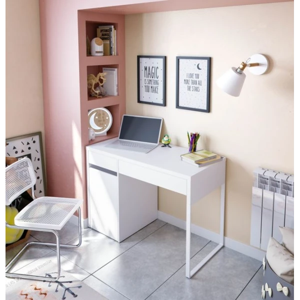  Scrivania Cassetti Ripiano