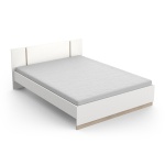 Letto dal Design Minimaliste Nord, struttura in legno finitura rovere, stile nordico moderno